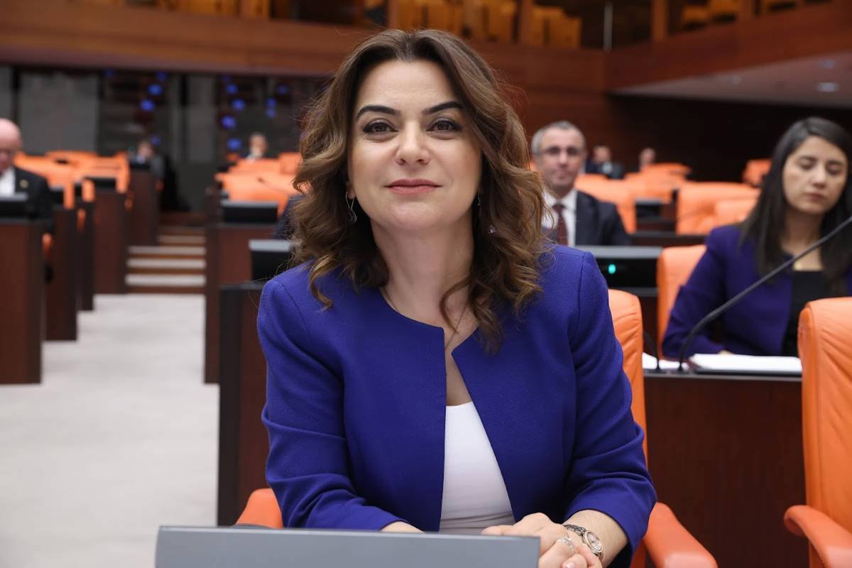 DEM Partisi 8 Mart'ı Resmi Tatil İlan Etmek Üzere Teklifte Bulundu