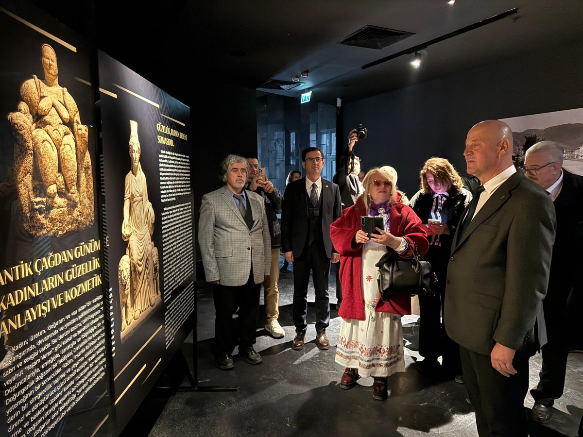 Kadınların Güzellik Serüveni Müzede Sergilenecek