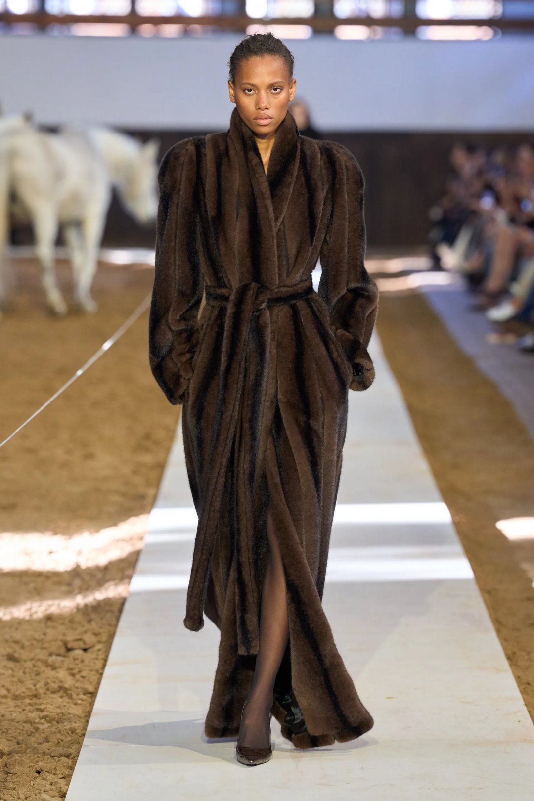 Stella McCartney - 2026-27 Sonbahar Ve Kış Koleksiyonu
