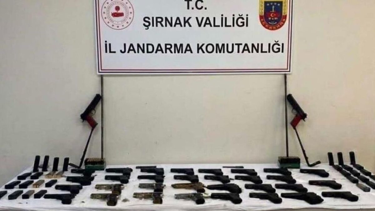 Şırnak'ta Silah, Kaçakçılık Ve Güvenlik Operasyonları: 14 Gözaltı