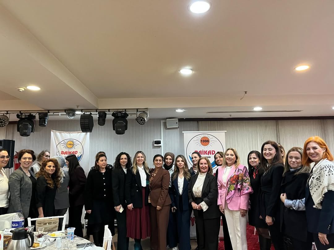 Balıkesir İş Kadınları Derneği ile İl Müdürlüğümüzden İftar İkramı