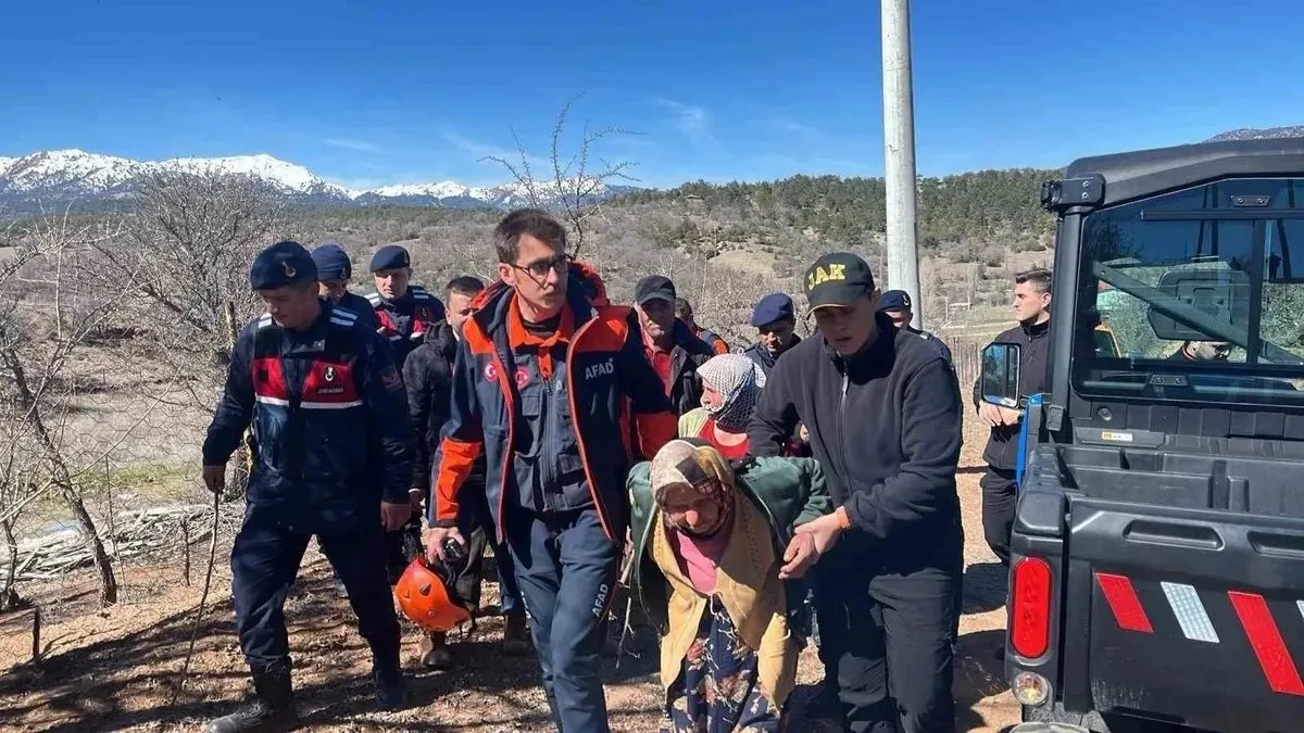 Kayıp Alzheimer Hastası Aranıyordu: Yaşlı Kadın Tarla İçinde Bulundu!