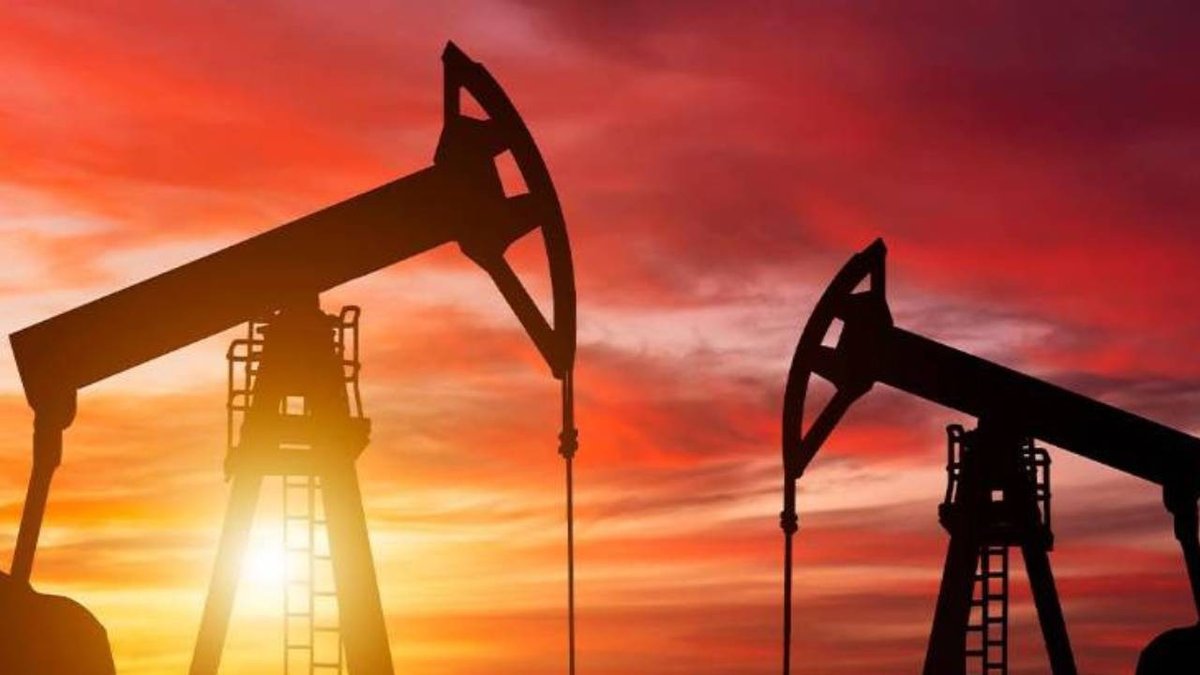 Petrol Fiyatları, Amerika'nın Hamleleriyle Az Biraz Düştü