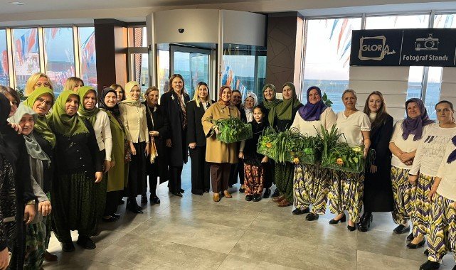 AK Parti Kadın Kolları Lideri: "Edirne, Modern Belediyecilikle Buluşmalı