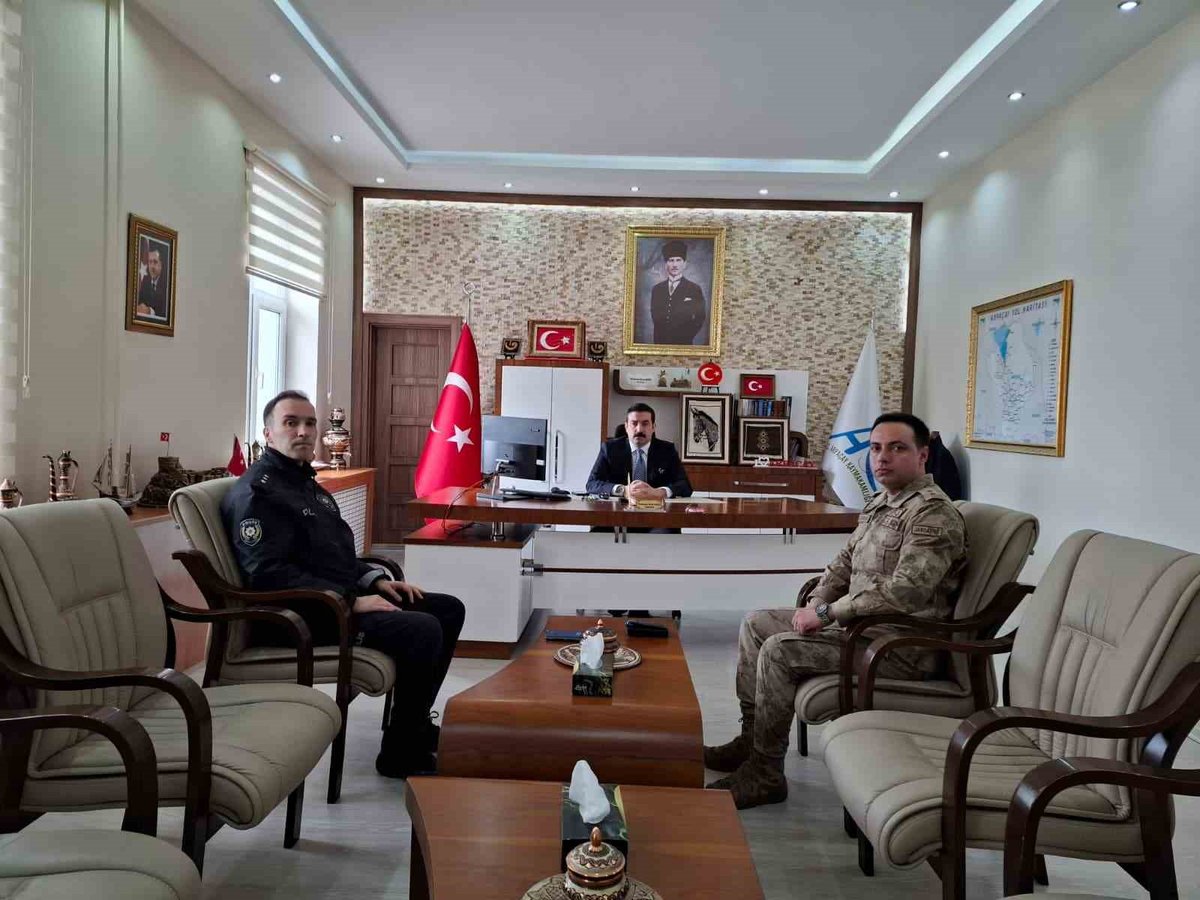 Arpaçay’da Güvenlik Ve Bayram Asayişi İçin Toplantı Gerçekleştirildi