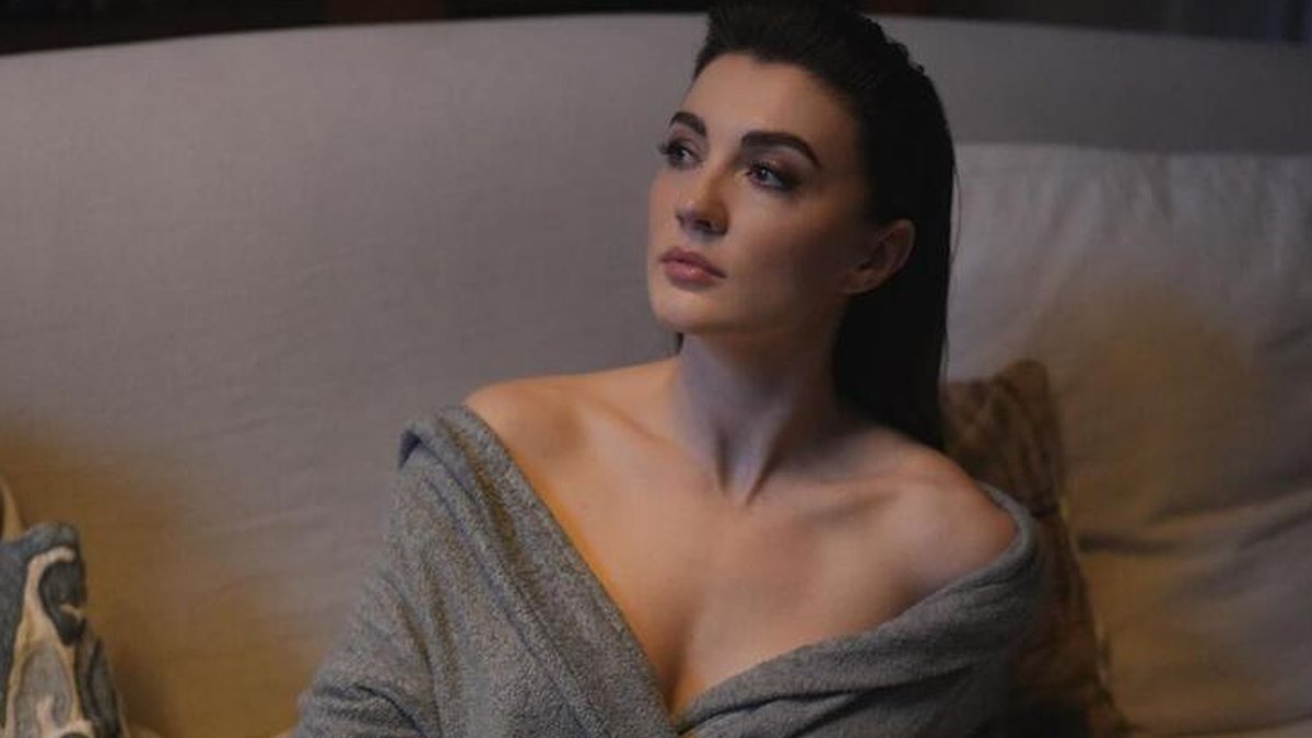 Burcu Özberk Ve Metin Hara Manşetlerde! Gözler Üzerinde!