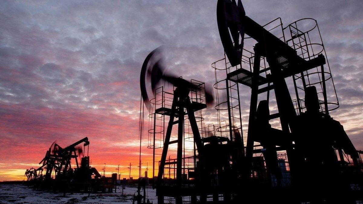 ABD'de Petrol Stokları 21 Ayın En Yüksek Seviyesine Ulaştı!
