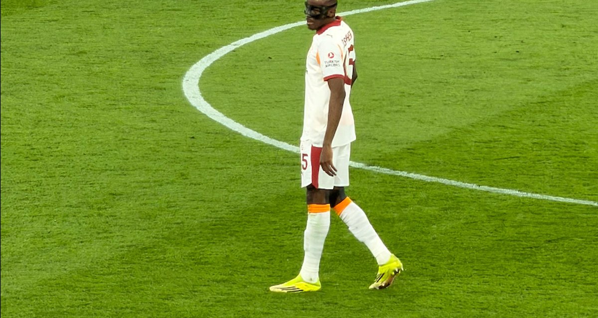 Galatasaray'da Osımhen Krizi! Maça Devam Edemedi