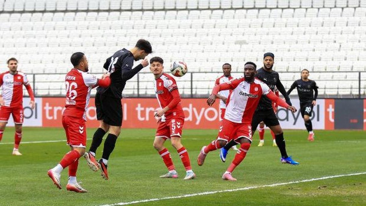 Sivasspor'un 1. Lig'deki Başarısı! Yiğidolar Play-Off'a İlerliyor