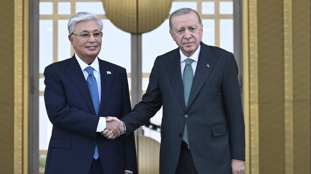 Cumhurbaşkanı Erdoğan, Kazakistan Lideri Tokayev İle Buluştu