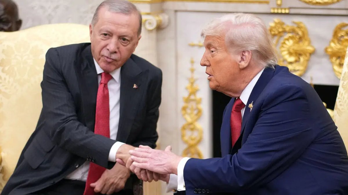 CHP'li Murat Emir Uyardı: Trump'ın 'Erdoğan' Yorumunda Hata Var