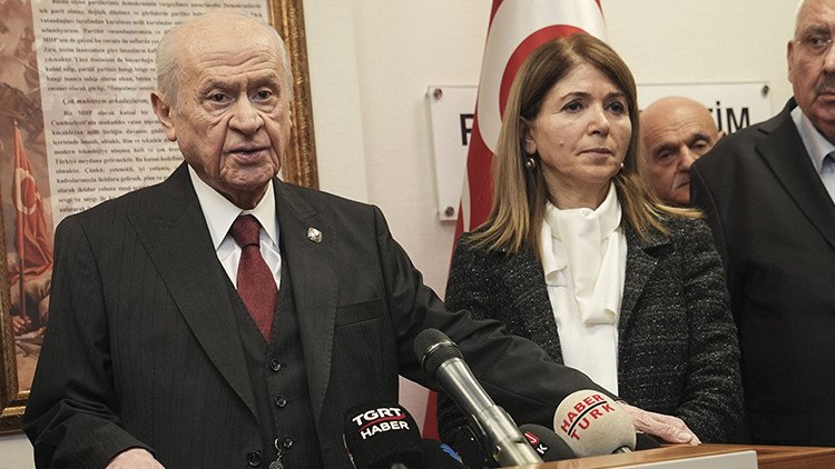 Bahçeli: Rejim Değişikliği İsrail İle Başlamalıdır Dedi