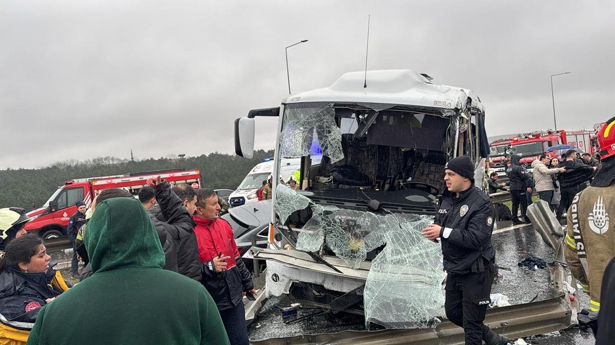 Kuzey Marmara Otoyolu'nda Meydana Gelen Kazada 1 Polis Şehit Oldu