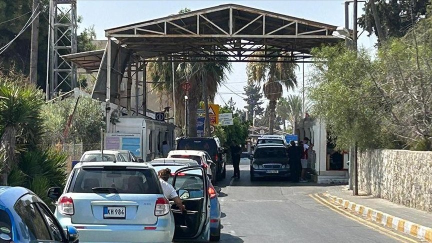 Kıbrıs'ta Rum Tarafından Sivil Hedeflere Yapılan Çirkin Saldırı