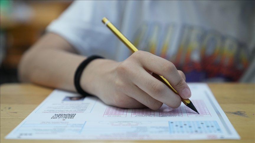 Milli Eğitim Bakanı Tekin'den LGS Sınav Tarihinde "Revizyon" Duyurusu
