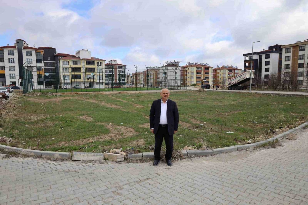 Başkan Öztürk’ten Yarı Olimpik Havuz İçin Sevinç Duyurusu