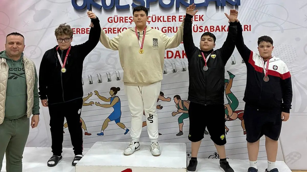 Konya'nın Güreşçileri Madalya İle Şampiyonluk Yağdırdı