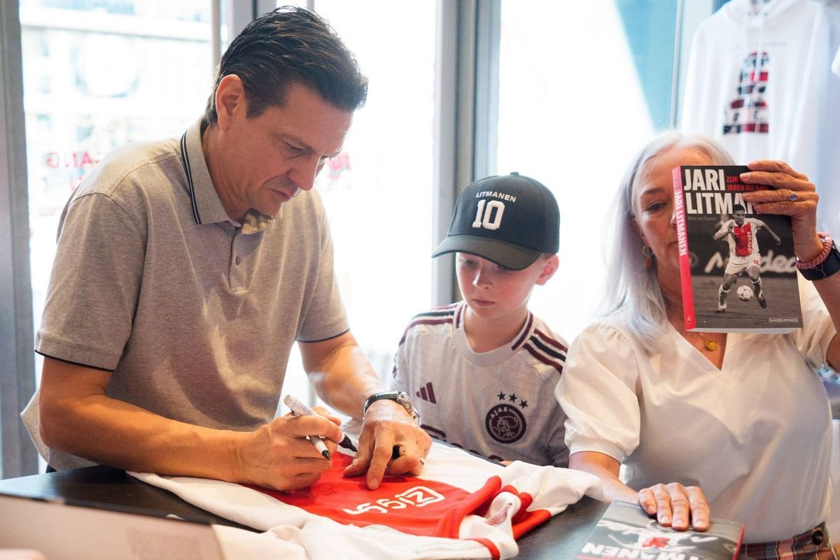 Jari Litmanen 55 Yaşında Futbola Yeniden Adım Attı