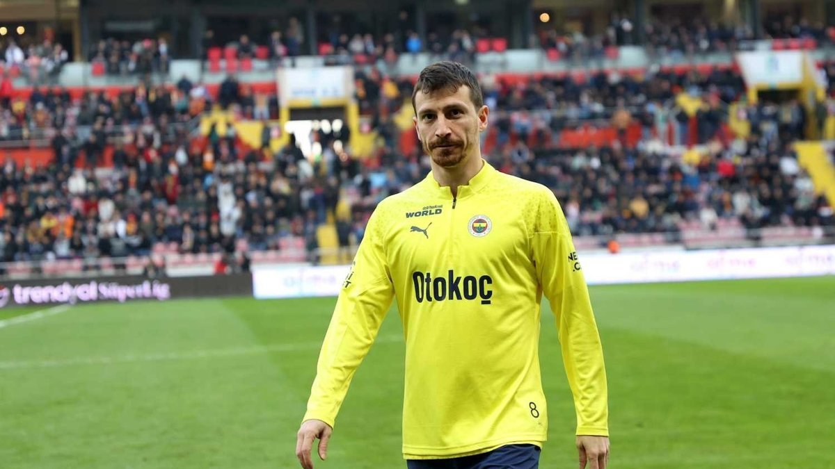 Mert Hakan Yandaş'tan Dikkat Çeken Taze Bir Paylaşım Geldi!