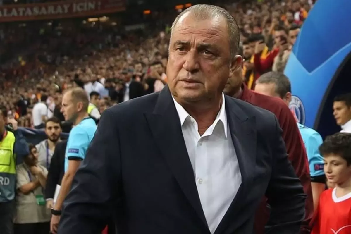 Çekya'da Hasek'in dönemi kapandı! Terim'in adı geçiyor.