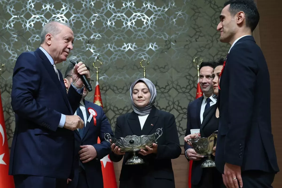 Cumhurbaşkanı Erdoğan ikinci kez kura çekti: "Adil olmaz" dedi