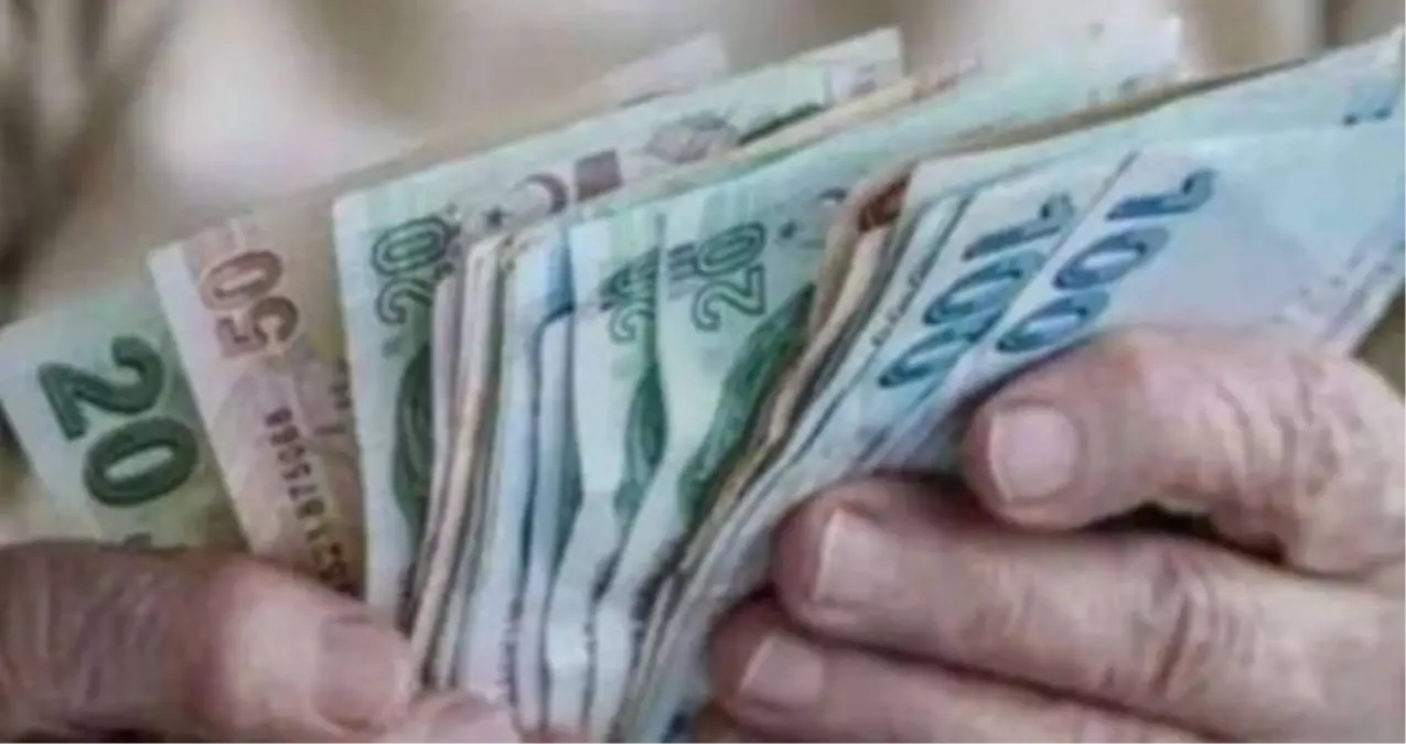 Memur ve emeklinin ocak zammı ne kadar olacak? Zamlı maaşlar açıklandı mı?