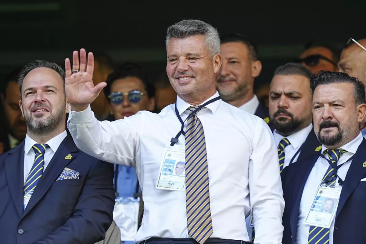 Fenerbahçe'ye büyük sürpriz: Suudi Arabistan kulüpleri devrede!