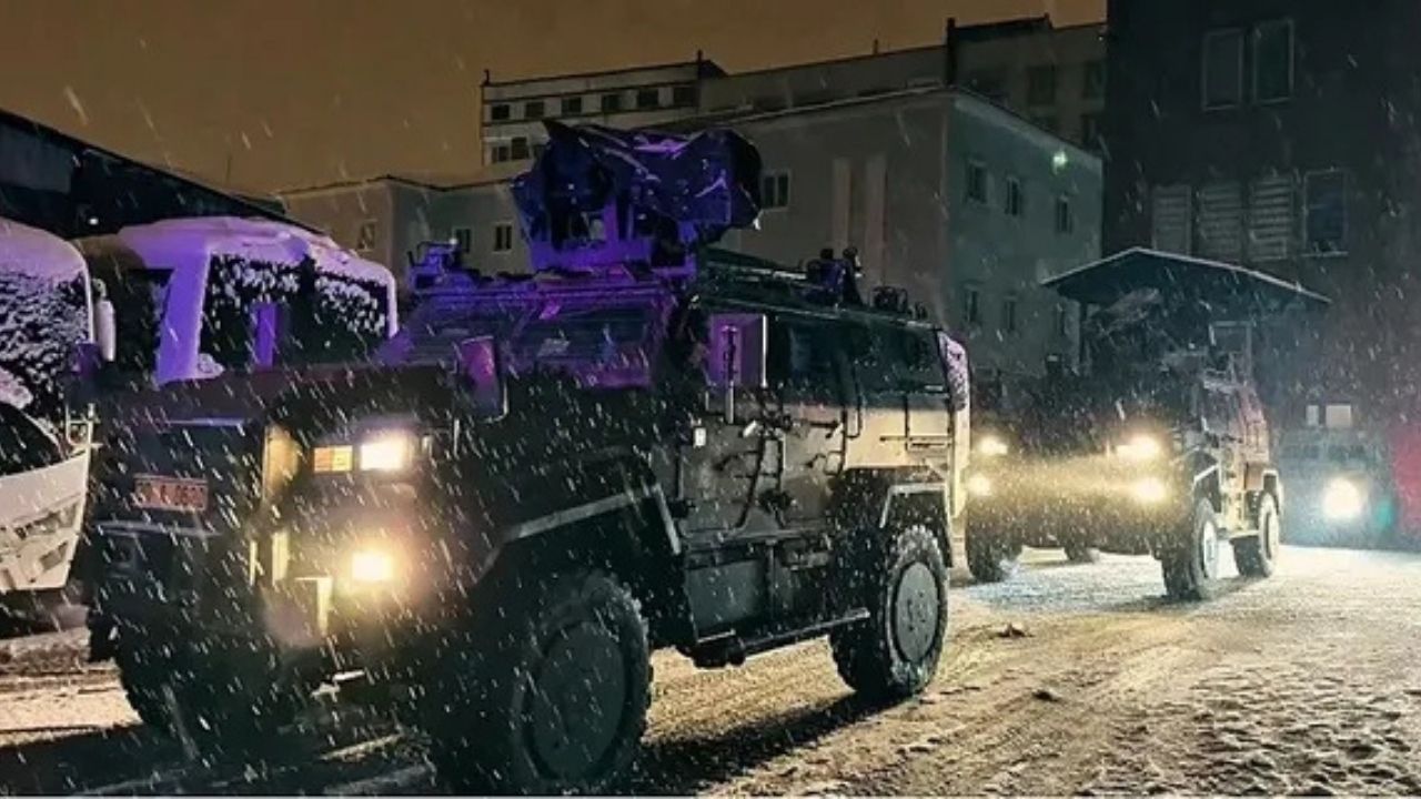 Yüksekova’da Uyuşturucu Operasyonu: 14 Kişi Gözaltında