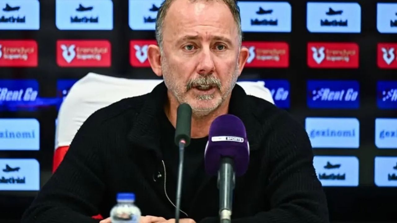 Beşiktaş’ta flaş gelişme: Sergen Yalçın iki futbolcuyla yollarını ayırdı