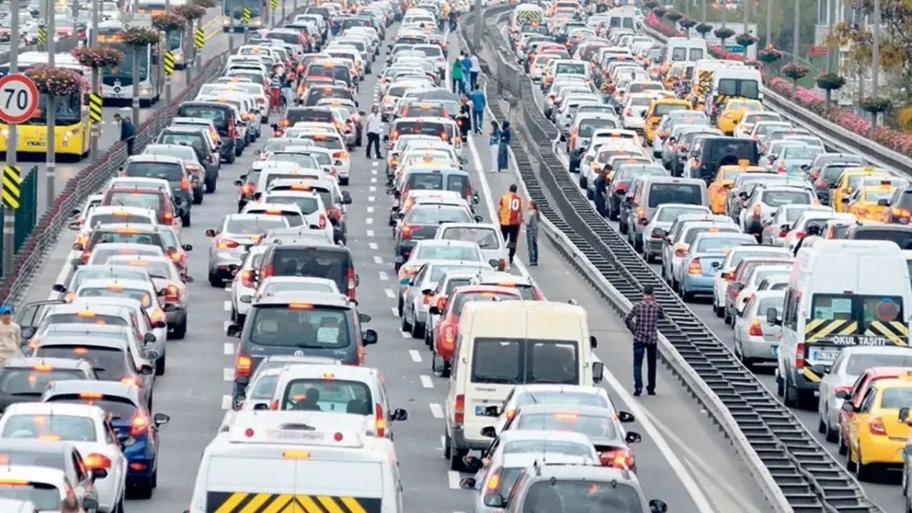 Benzine 16 Aralık’ta 2,02 TL indirim geliyor