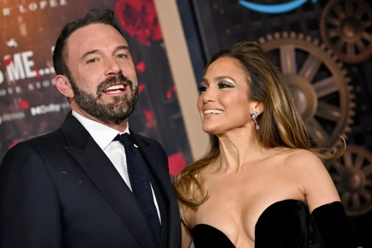 Jennifer Lopez ve Ben Affleck resmen yollarını ayırdı