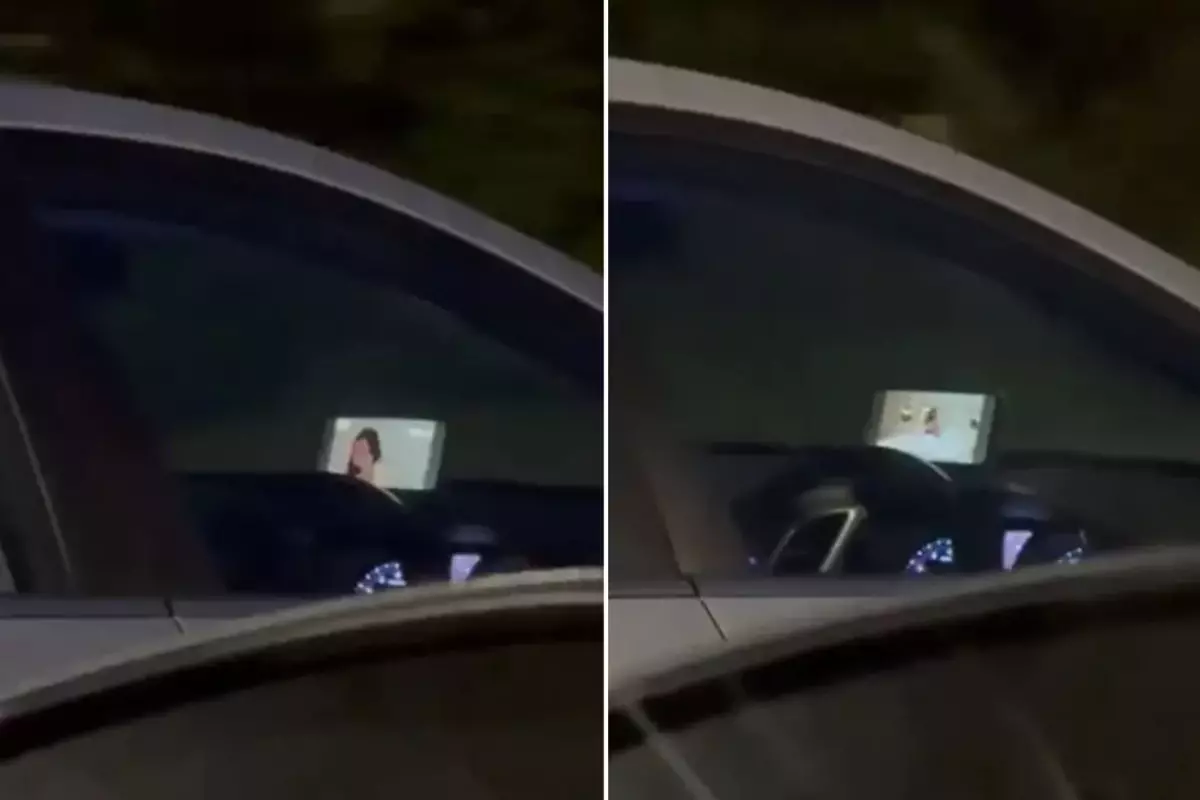 Sürücü kadın, otobanda film izlerken yakalandı