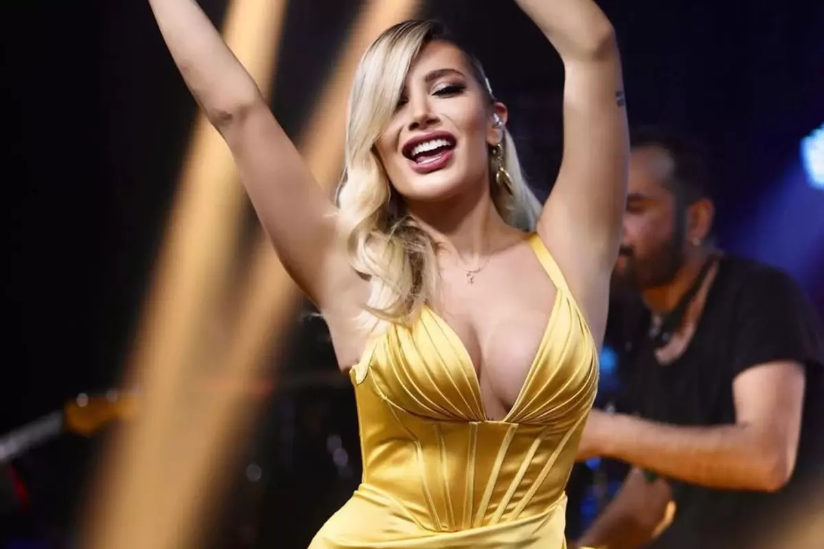 İrem Derici'nin sevgilisine sürpriz marriage proposal