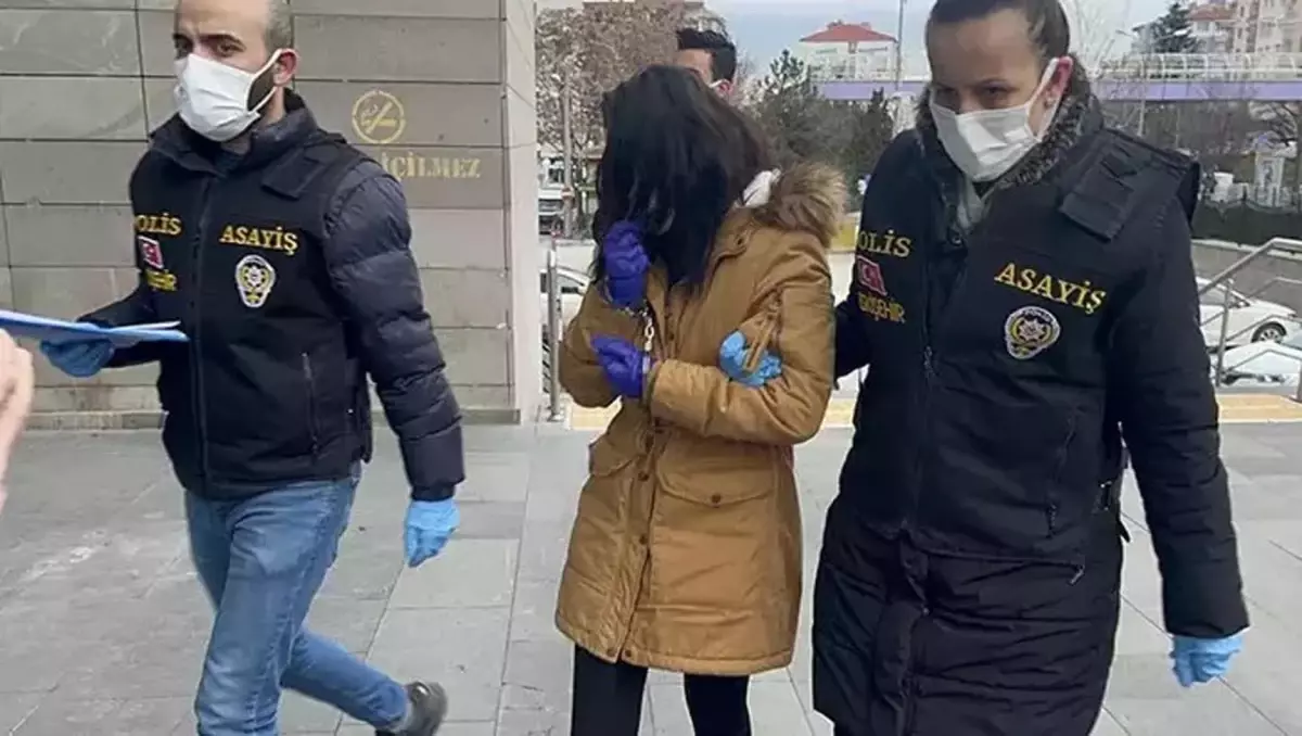Süleyha Yılmaztürk'e Halasını Bıçaklayarak Müebbet Hapis Cezası
