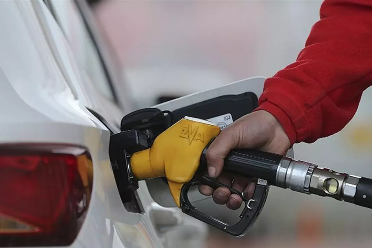 Akaryakıt zammı: Bazı illerde litre fiyatı 50 lirayı geçti!