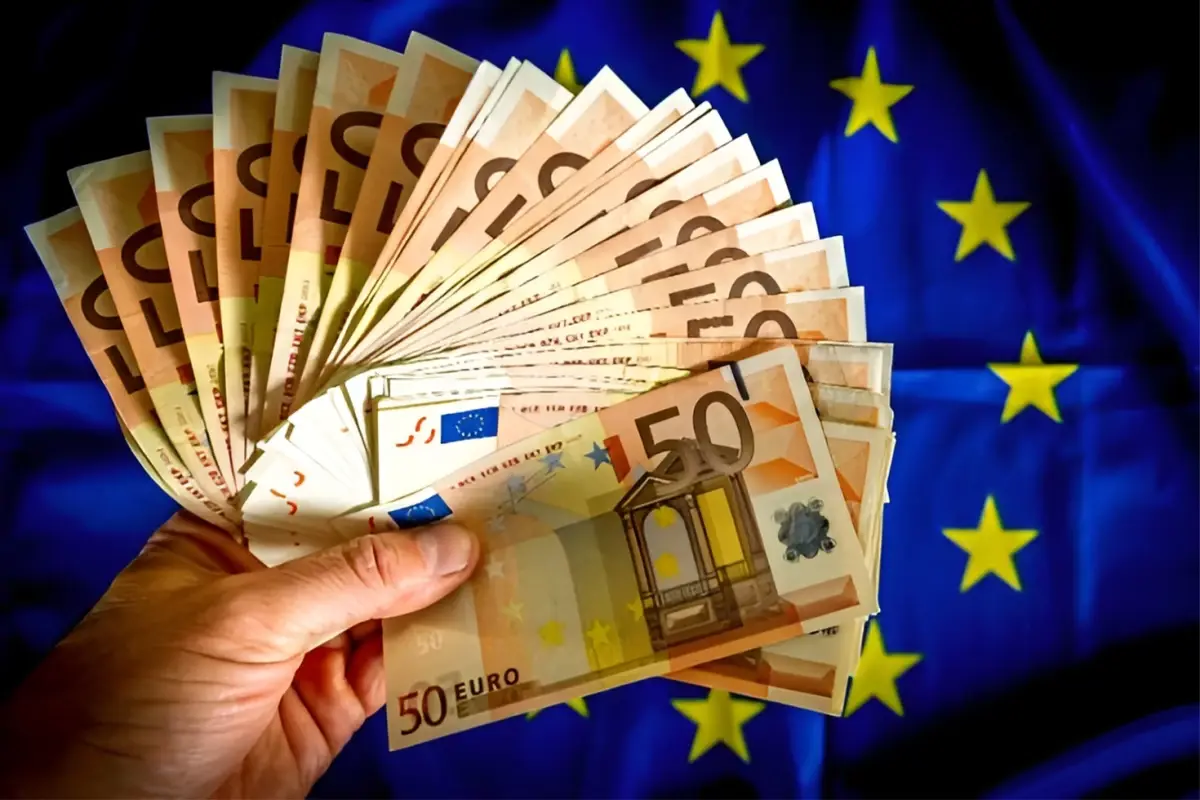 Euro, tarihinde ilk kez 39 lirayı aşarak rekor kırdı