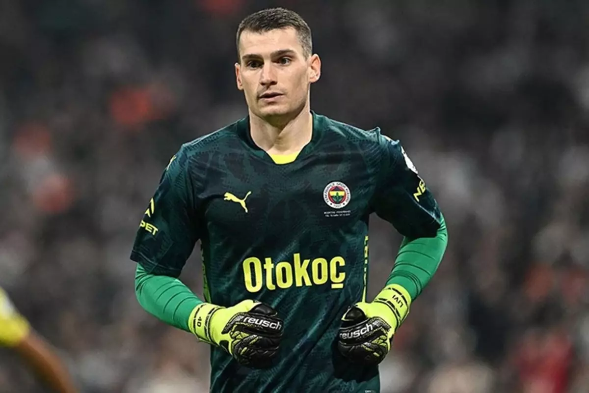 Fenerbahçe, Livakovic'i gönderiyor ve 70 milyon euroluk yeni kaleci transfer ediyor