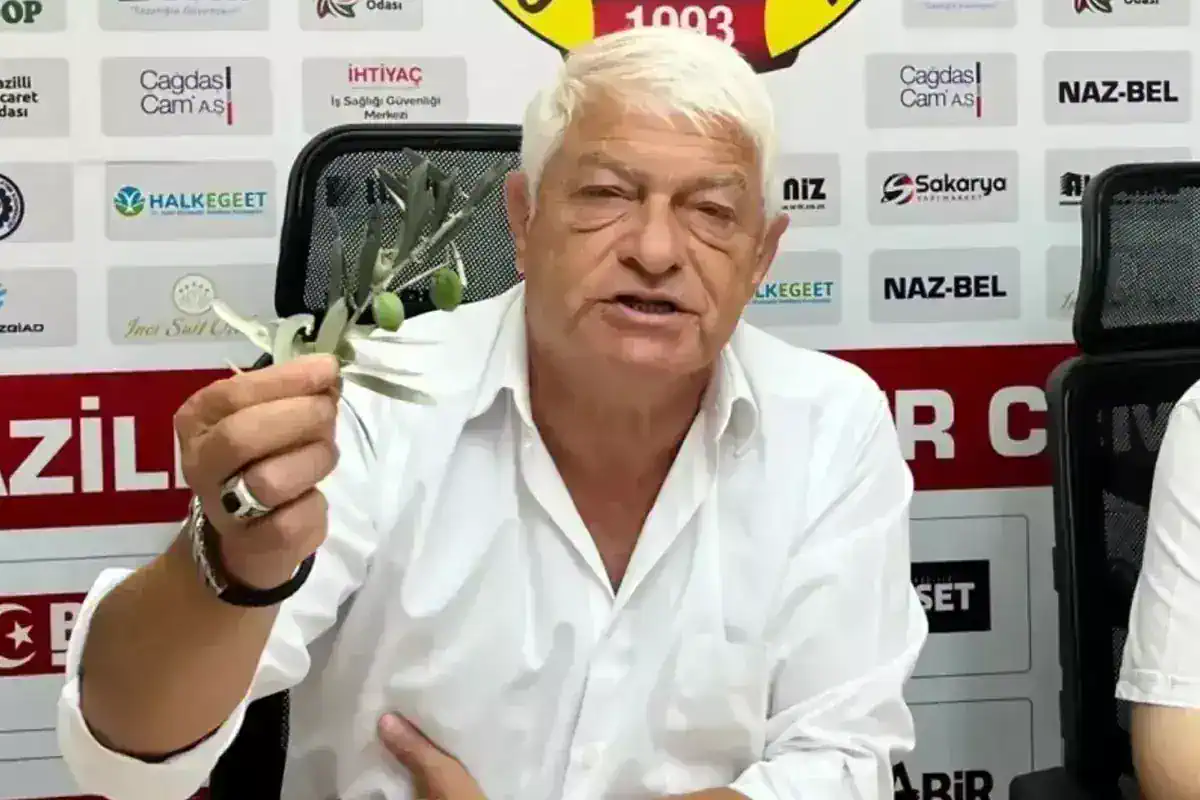 Transferler yetersiz kaldı, hoca ayrıldı, şimdi başkan vekili de gidiyor