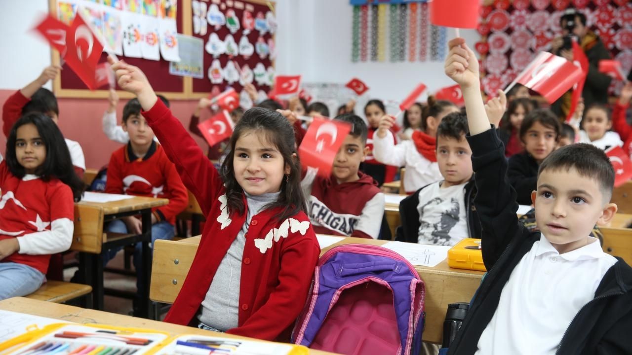 17 Milyon Öğrenci İçin Ders Zili Yarın Çalıyor