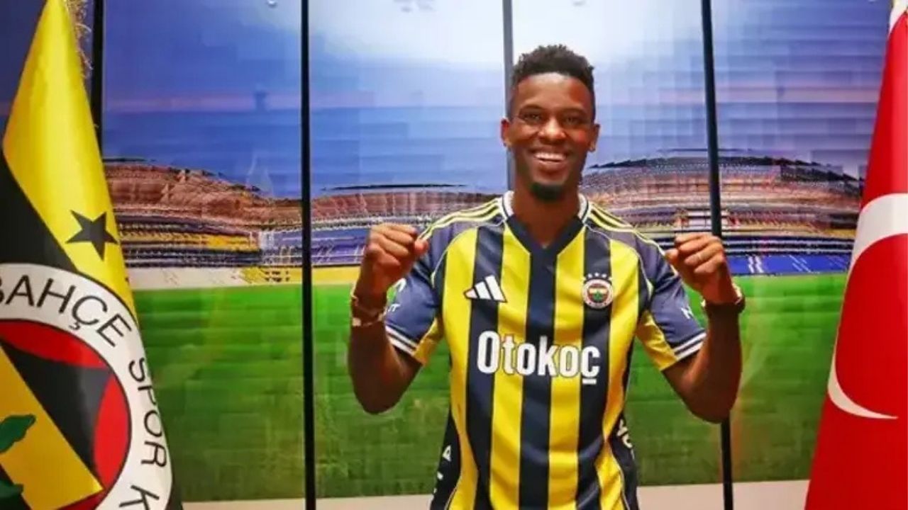 Fenerbahçe’de Devre Arası Ayrılık İddiası: İki Yıldız Gündemde