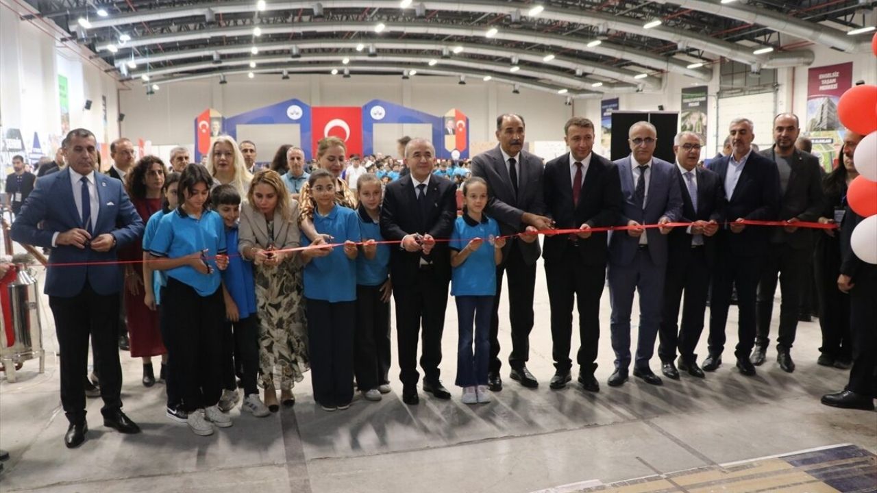 Elazığ’da TÜBİTAK 4007 Bilim Şenliği İçin Kapılar Açıldı