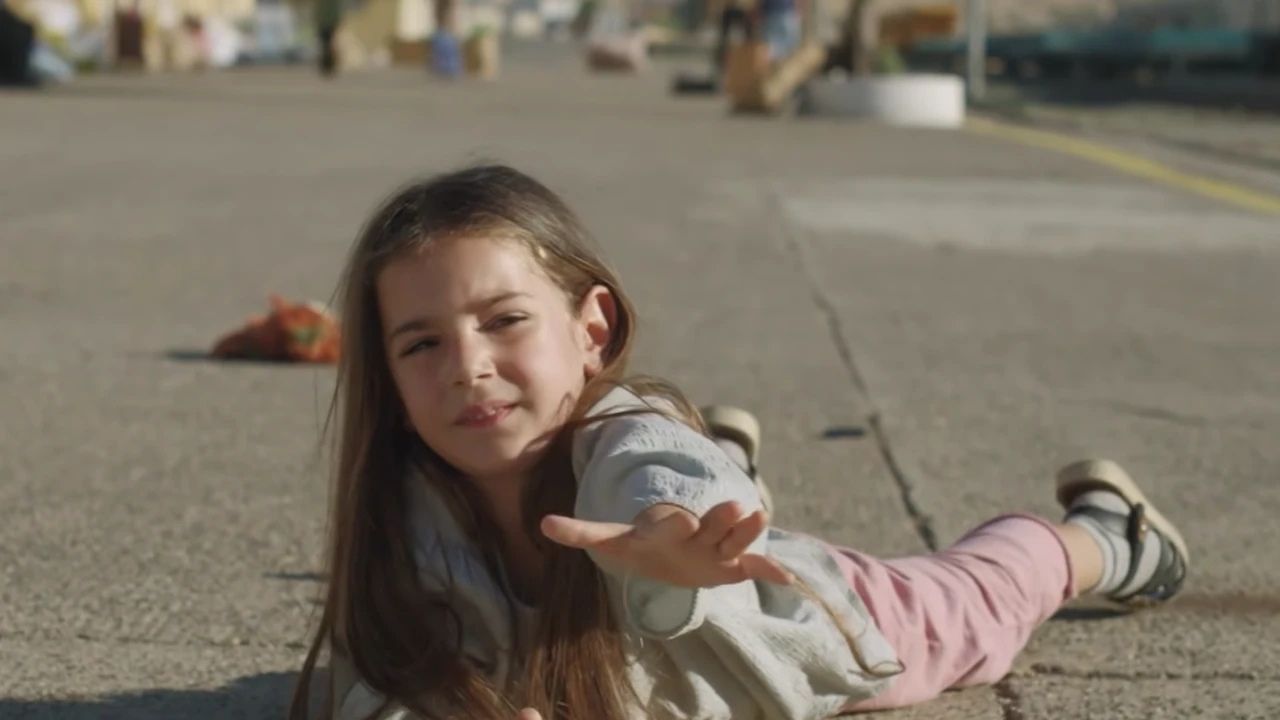 Sevdan Bir Ateş Karakterleri ve Aile Bağları Merak Ediliyor