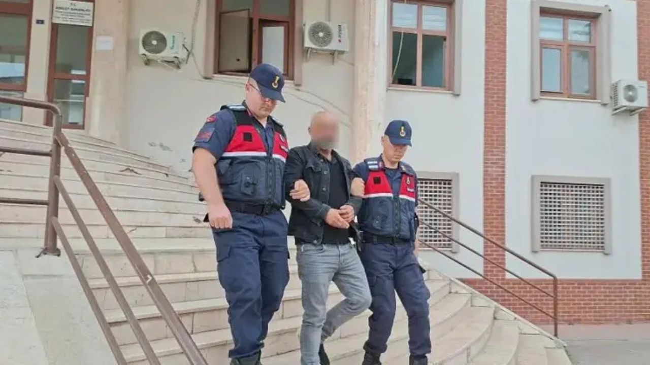 Sakarya’da Evden 295 Gram Metamfetamin Çıktı, Şüpheli İnkâr Etti