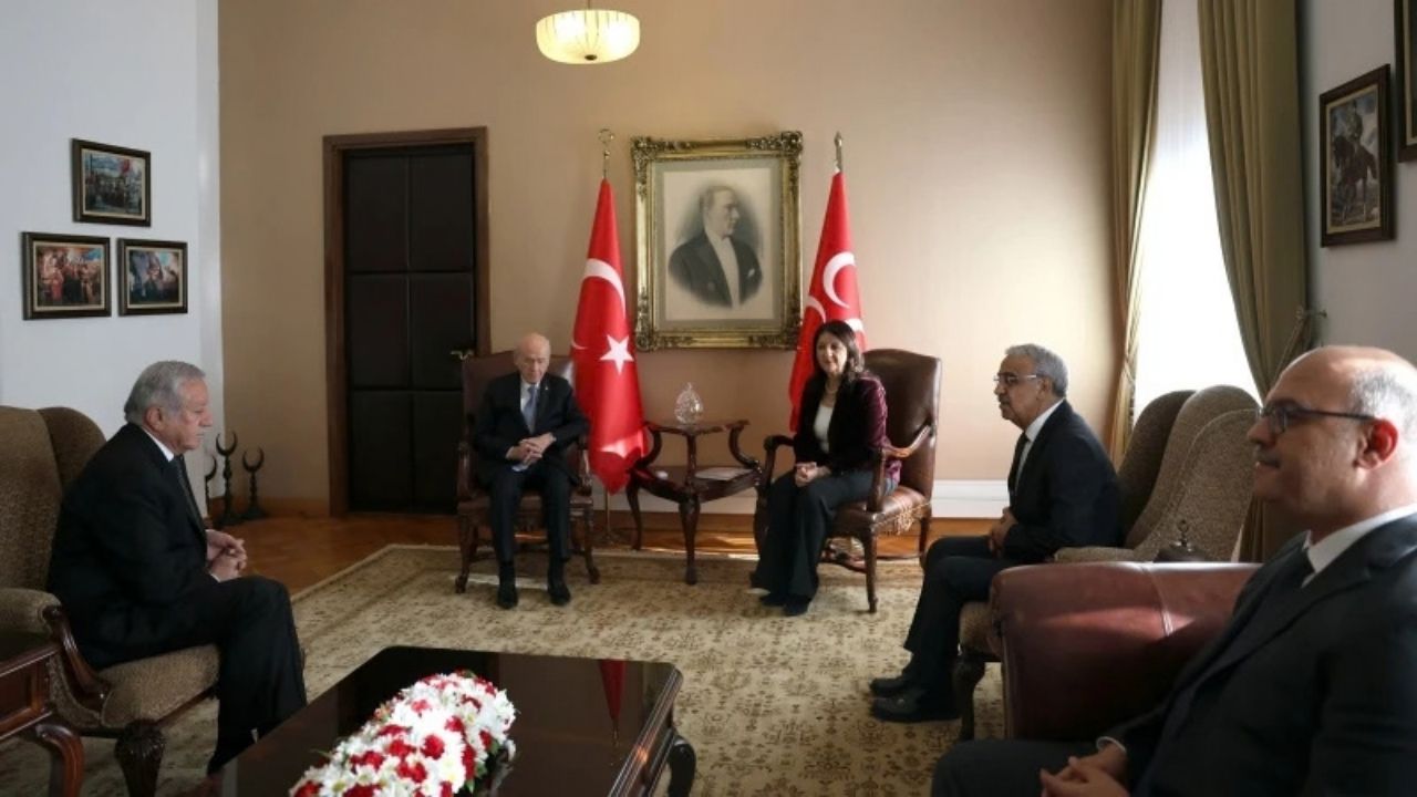 DEM Parti heyeti Bahçeli ile Meclis’te görüştü