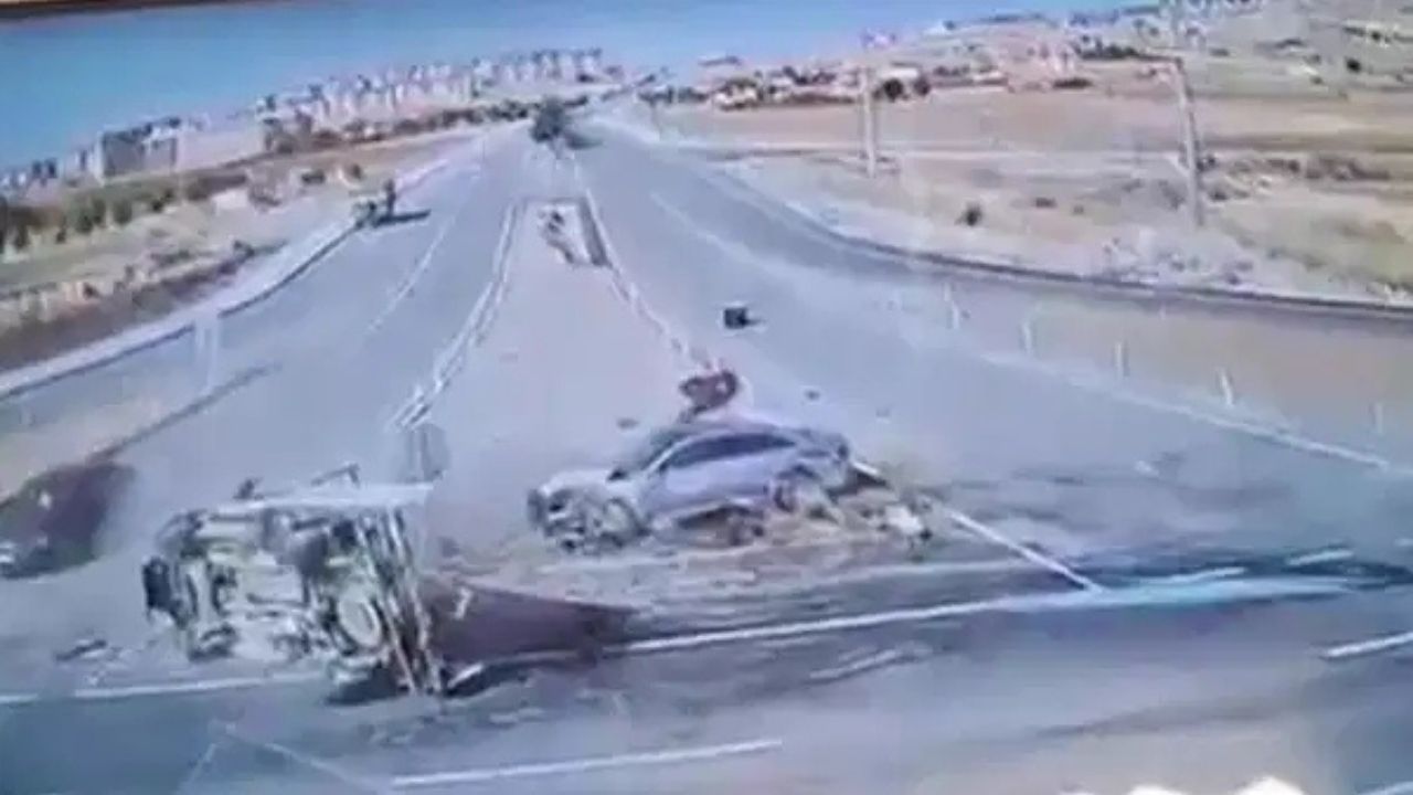 Afşin’de Milletvekilinin Yaralandığı Kazanın Görüntüleri Ortaya Çıktı