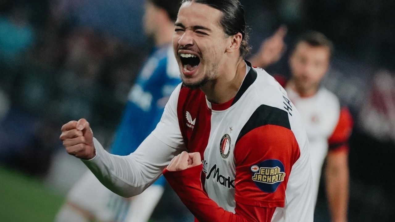 Feyenoord, Como’yu 3-2 Yenerek Kritik Galibiyet Aldı