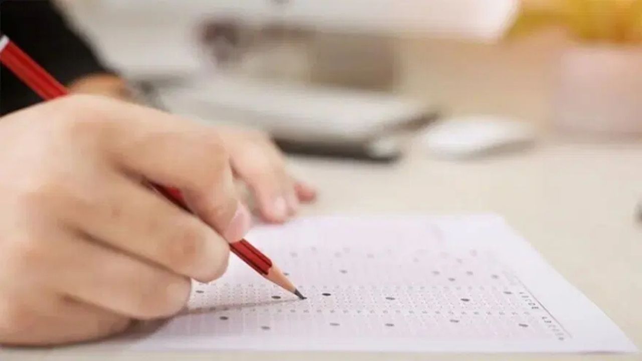 KPSS Ortaöğretim Pazar Günü Yapılacak: 3 Milyona Yakın Aday Sınavda