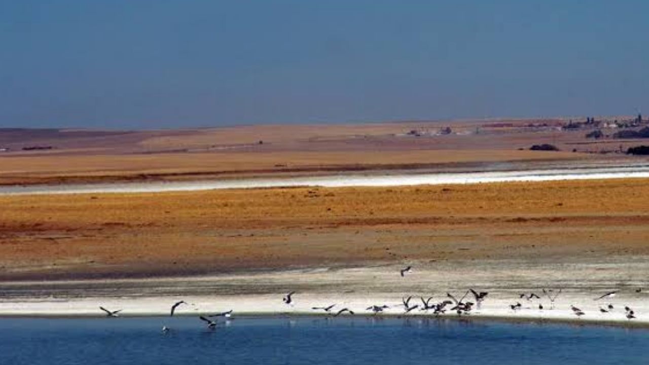 Cihanbeyli’de Riskli Zemindeki Arsada Kat Sınırı 3’ten 5’e Çıkarıldı