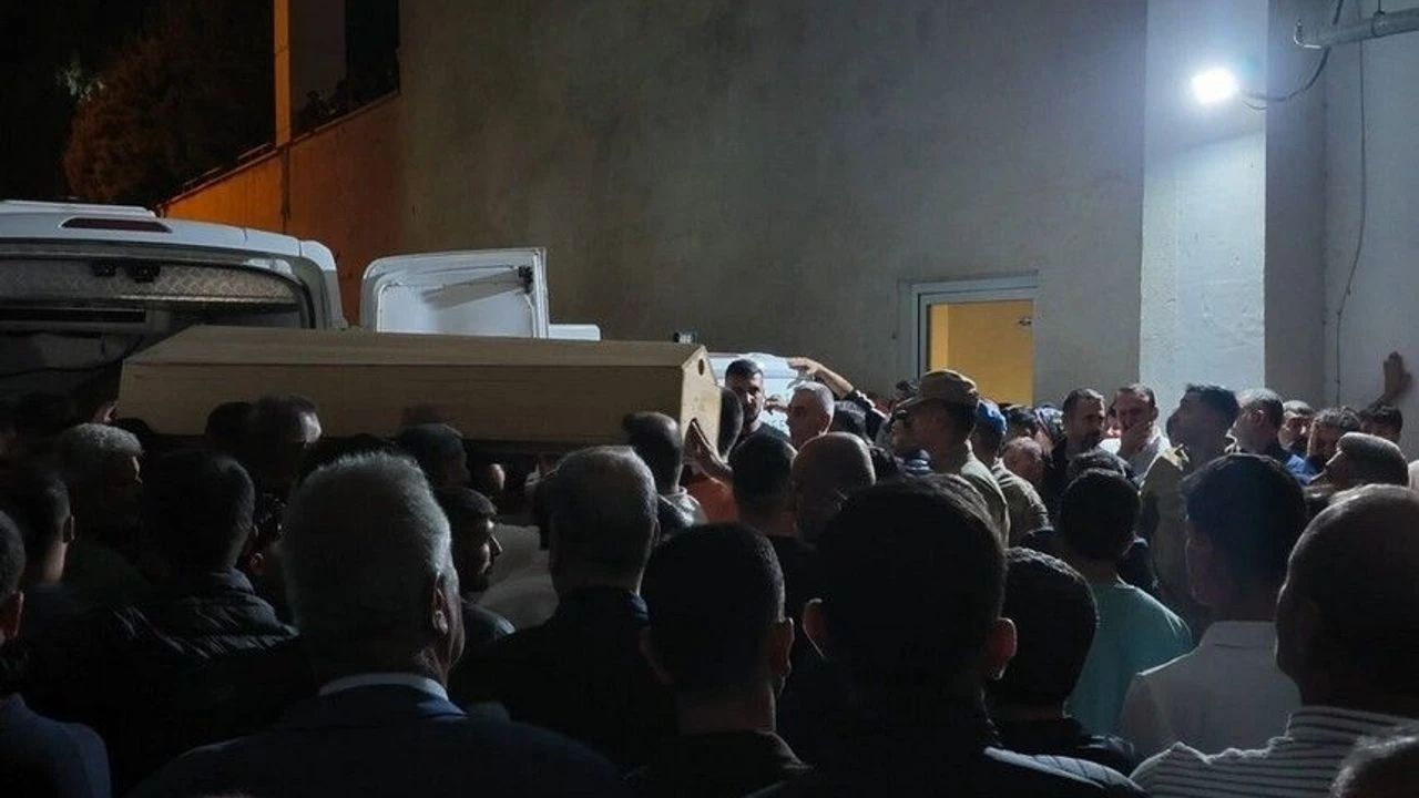 Mardin’de Feci Kaza: 4 Çocuk Ve 2 Anne Hayatını Kaybetti