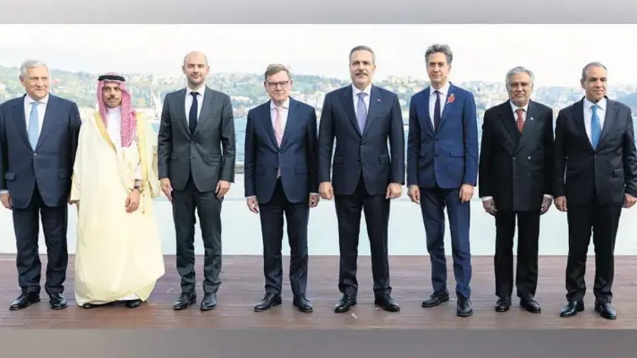 İstanbul’da 8 Ülkeden Ortak Mesaj: Çatışmalar Diplomasiyle Çözülmeli